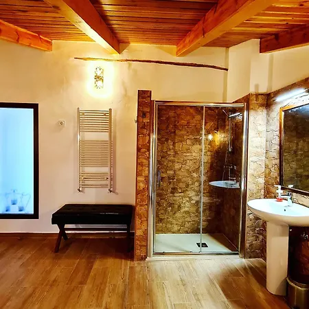 בית נופש Casa Kumara *
